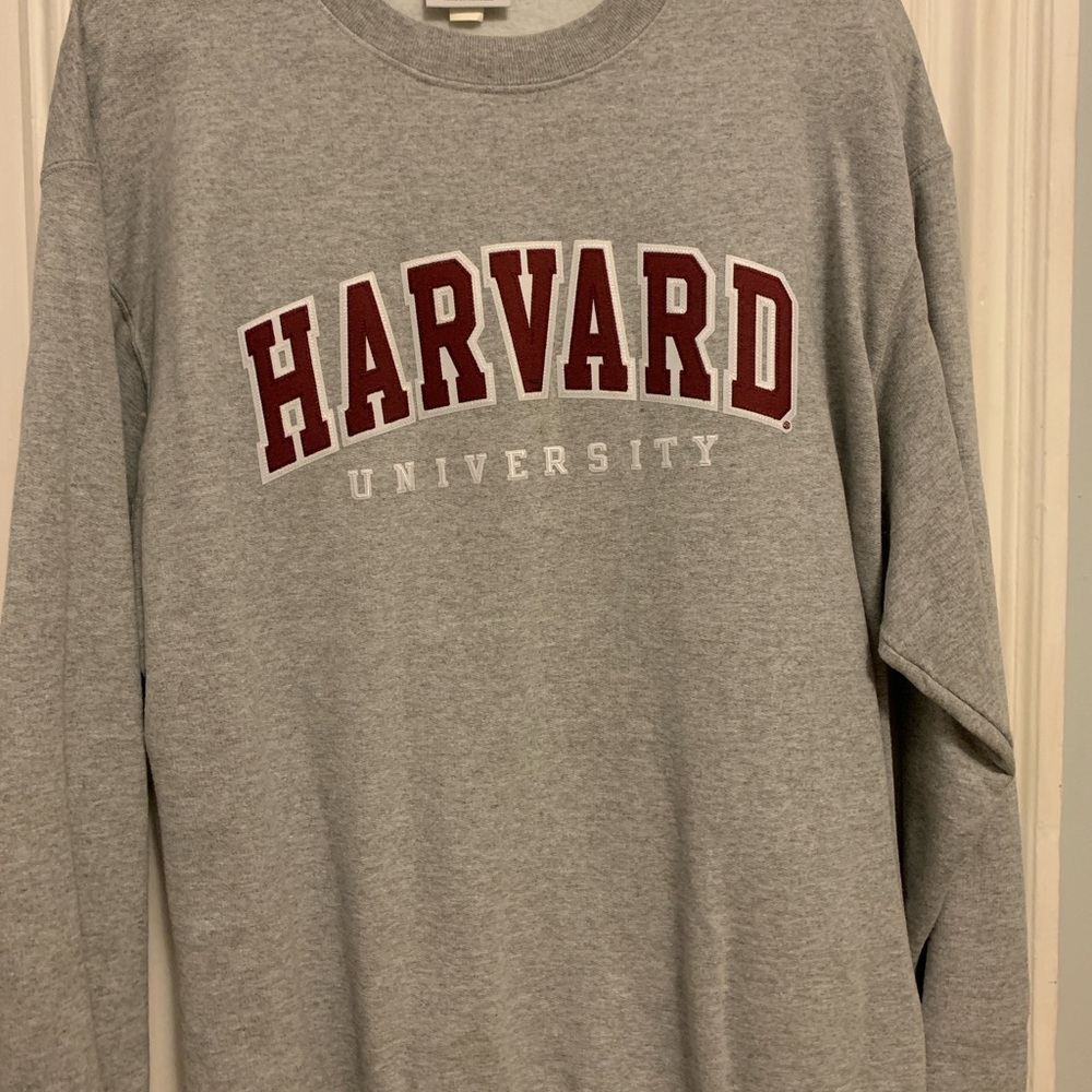 Harvard University Gray Sweatshirt